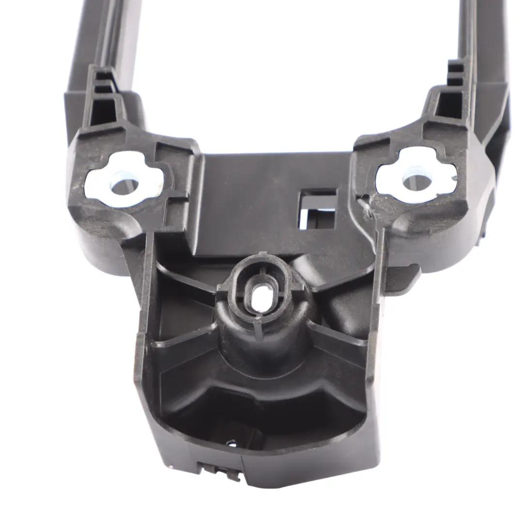 Selector Mounting Bracket Holder Support to Audi A1 8X Gear Shifter with Part number 8X0863531 Audi A1 8X Gear Shifter Selector Mounting Bracket Holder Support - SKU 8X0863531 - Part number 8X0863531