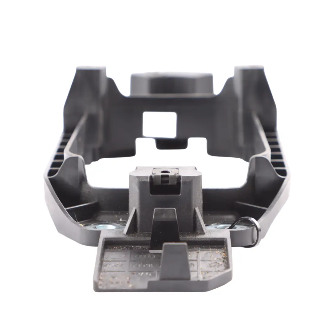 Selector Mounting Bracket Holder Support to Audi A1 8X Gear Shifter with Part number 8X0863531 Audi A1 8X Gear Shifter Selector Mounting Bracket Holder Support - SKU 8X0863531 - Part number 8X0863531