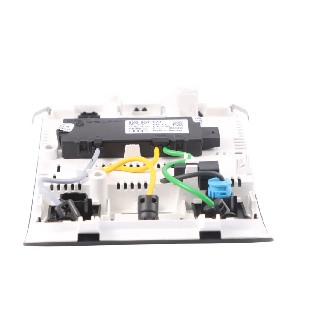 Courtesy Headliner Interior Roof Centre Light Lamp to Audi A1 8X with Part number 8X0947135AG Audi A1 8X Courtesy Headliner Interior Roof Centre Light Lamp - SKU 8X0947135AG - Part number 8X0947135AG