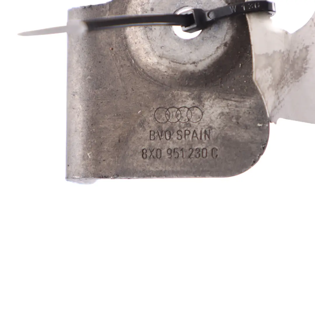 Horn Signal Alarm Siren Bracket Holder to Audi A1 8X with Part number 8X0951230C Audi A1 8X Horn Signal Alarm Siren Bracket Holder - SKU 8X0951230C - Part number 8X0951230C