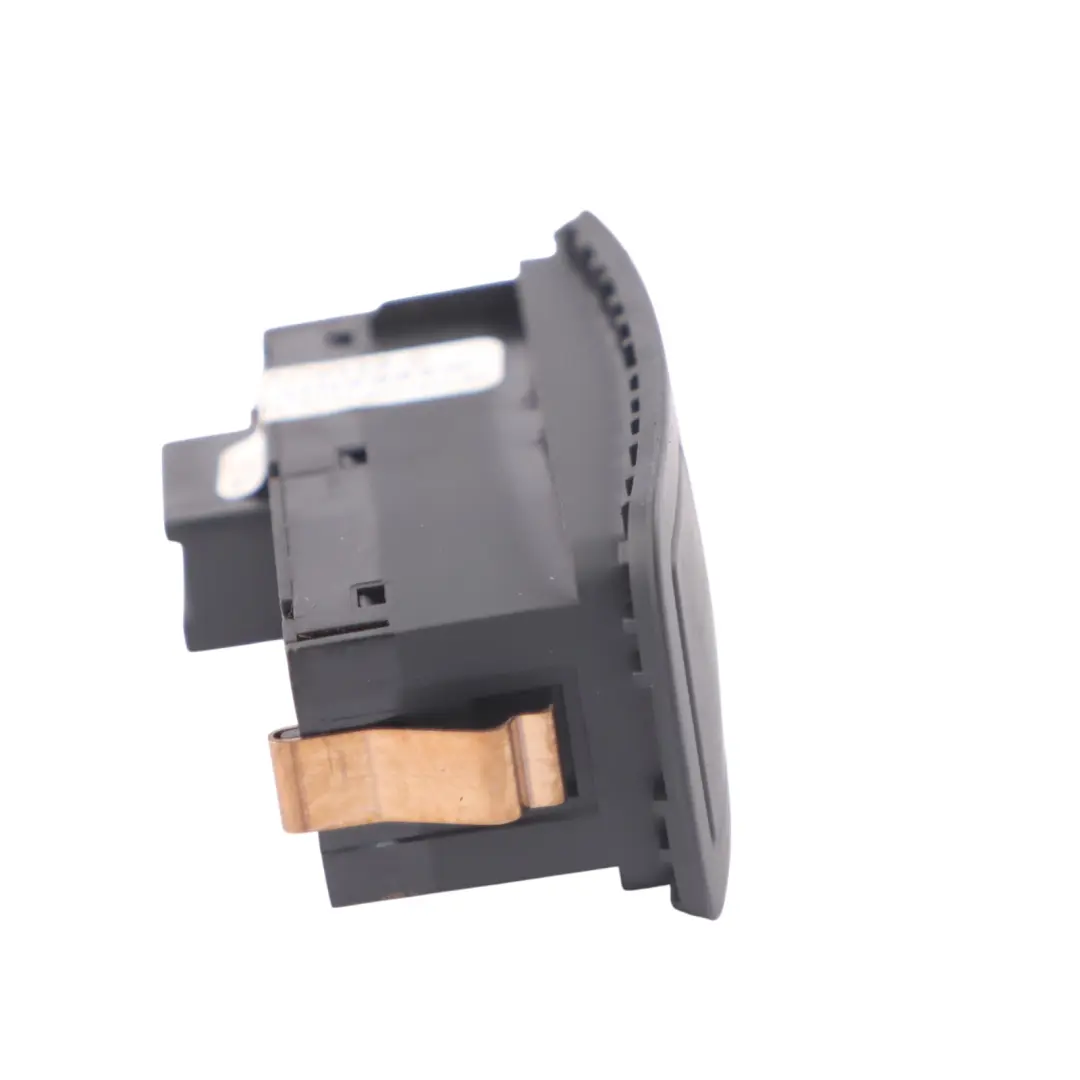 Audi A1 8X Hazard Light Switch Taste Panel Trim Abdeckung - SKU 8X0959672B - Teilenummer 8X0959672B