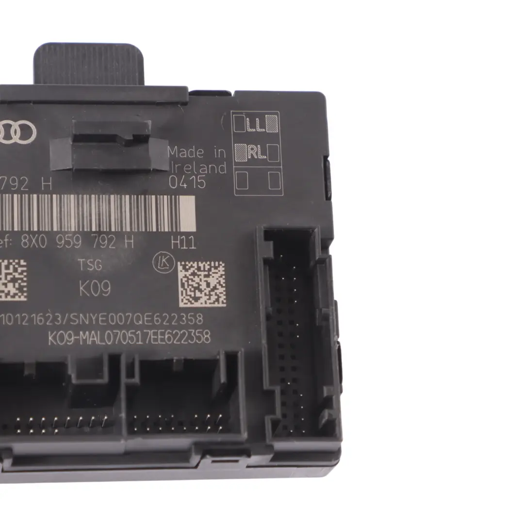 Módulo Puerta Delantera Izquierda Módulo Control para Audi Q3 8U con número de pieza 8X0959792H Audi Q3 8U Módulo Puerta Delantera Izquierda Módulo Control - SKU 8X0959792H - Número de pieza 8X0959792H