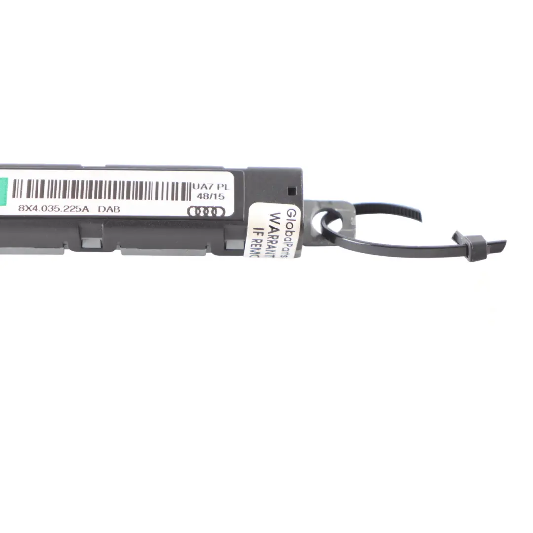 DAB Antenne Antennen Verstärker AMP für Audi A1 8X mit Teilenummer 8X4035225A Audi A1 8X DAB Antenne Antennen Verstärker AMP - SKU 8X4035225A - Teilenummer 8X4035225A