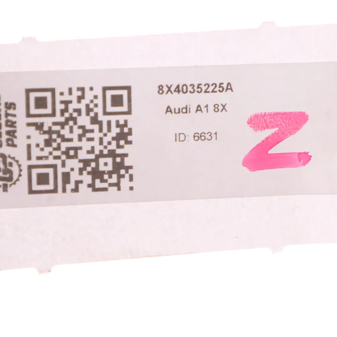 Audi A1 8X DAB Amplificateur d'antenne AMP - SKU 8X4035225A - Numéro de pièce 8X4035225A