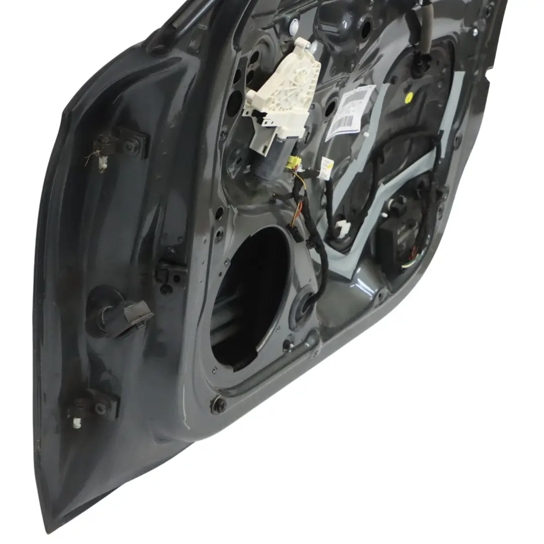 Porta anteriore destra Daytona Grey Perla - Z7S per Audi A1 8X con numero di parte 8X4831052A Audi A1 8X Porta anteriore destra Daytona Grey Perla - Z7S - SKU 8X4831052A-DGR - Numero di parte 8X4831052A