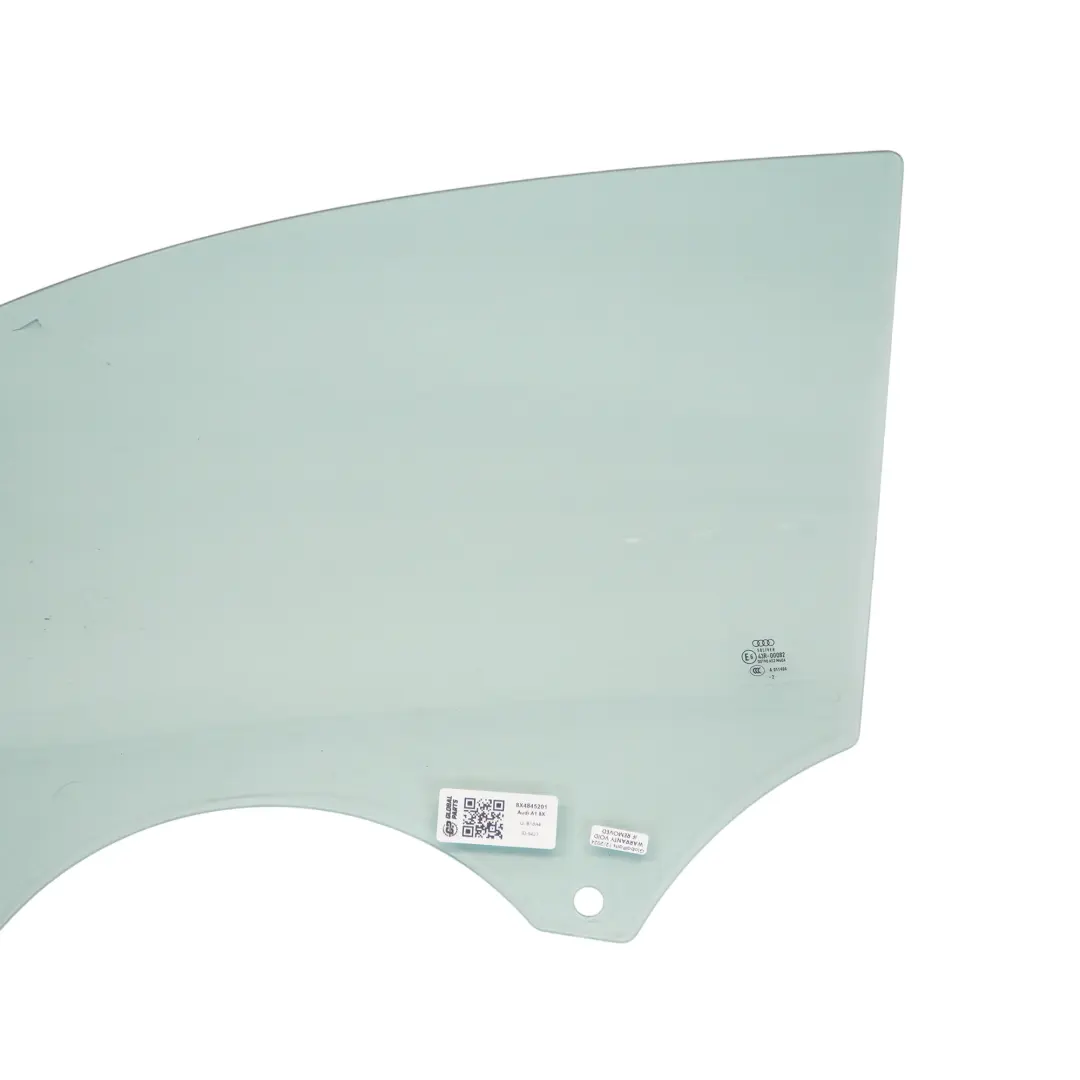 vetro del finestrino anteriore sinistro AS2 verde per Audi A1 8X con numero di parte 8X4845201 Audi A1 8X vetro del finestrino anteriore sinistro AS2 verde - SKU 8X4845201 - Numero di parte 8X4845201