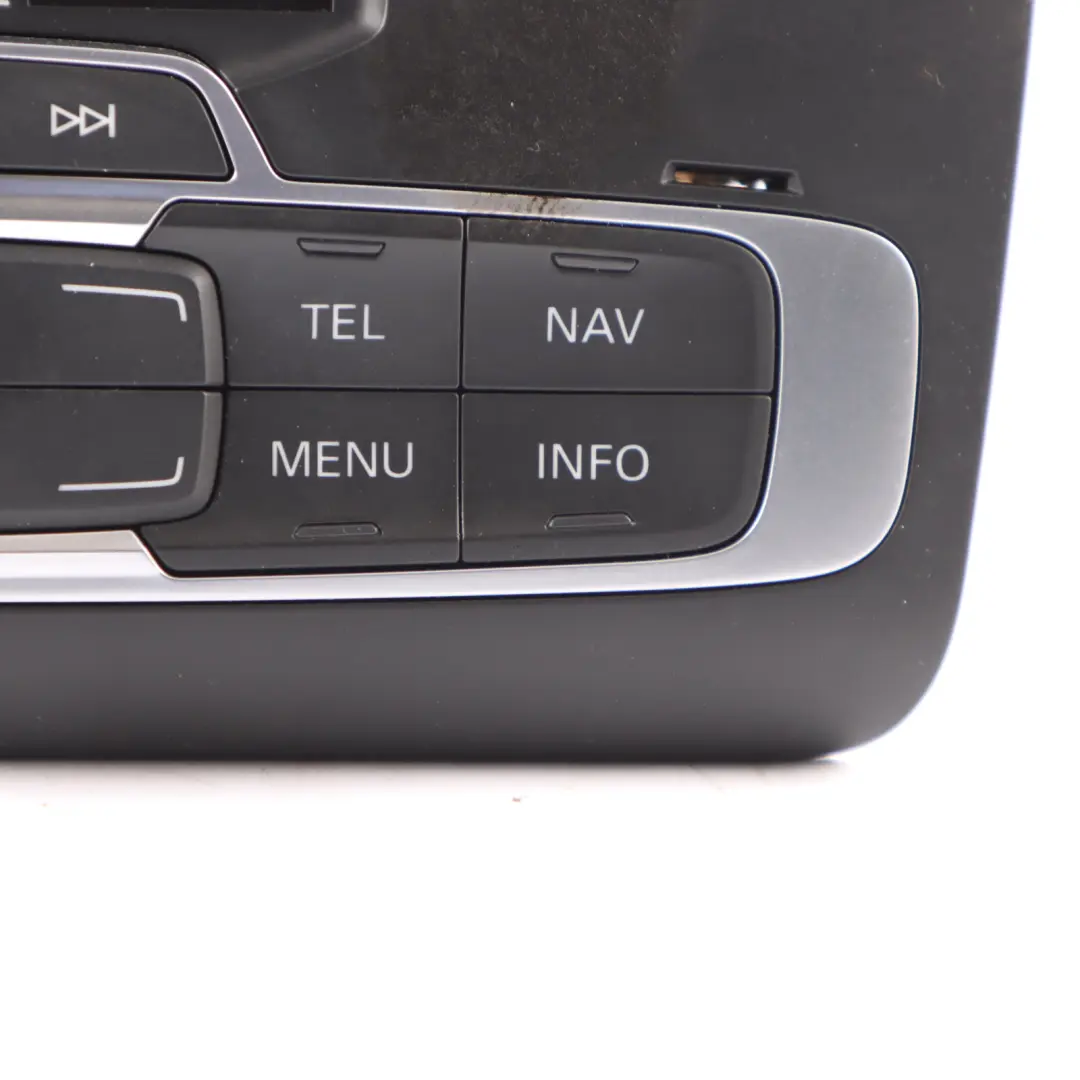 Sat Navi Radio Estéreo Audio MMI Principal Reproductor CD Audi A1 8X - SKU 8XA035192A - Número de pieza 8XA035192A
