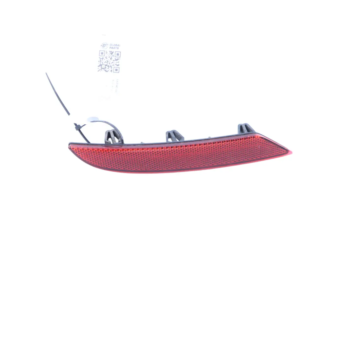 Paraurti Posteriore Riflettore Trim Destra per Audi A1 8X con numero di parte 8XA945106 Audi A1 8X Paraurti Posteriore Riflettore Trim Destra - SKU 8XA945106 - Numero di parte 8XA945106