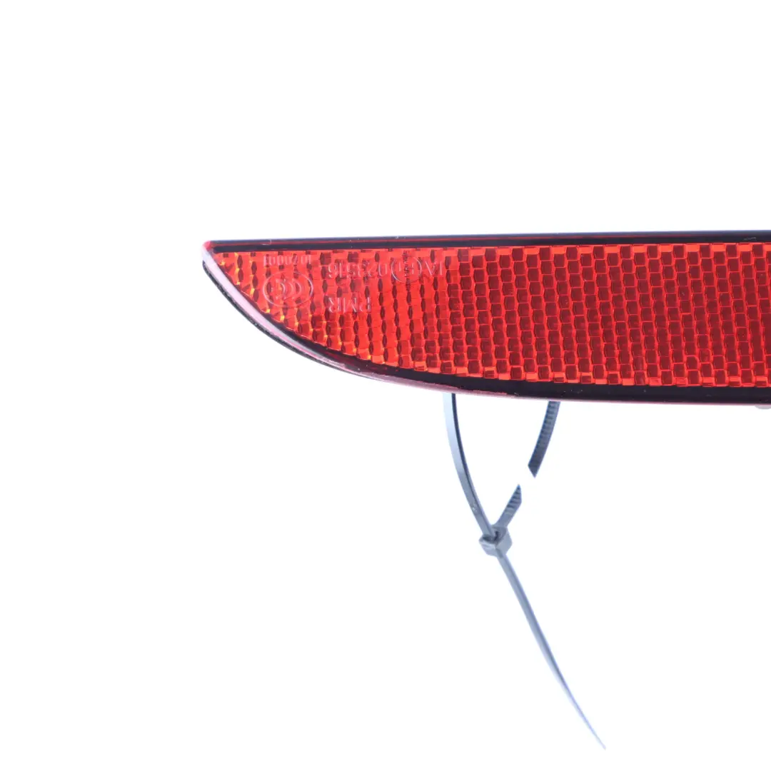 Garniture De Réflecteur De Pare Chocs Arrière Droit Modèle Audi A1 8X - SKU 8XA945106 - Numéro de pièce 8XA945106