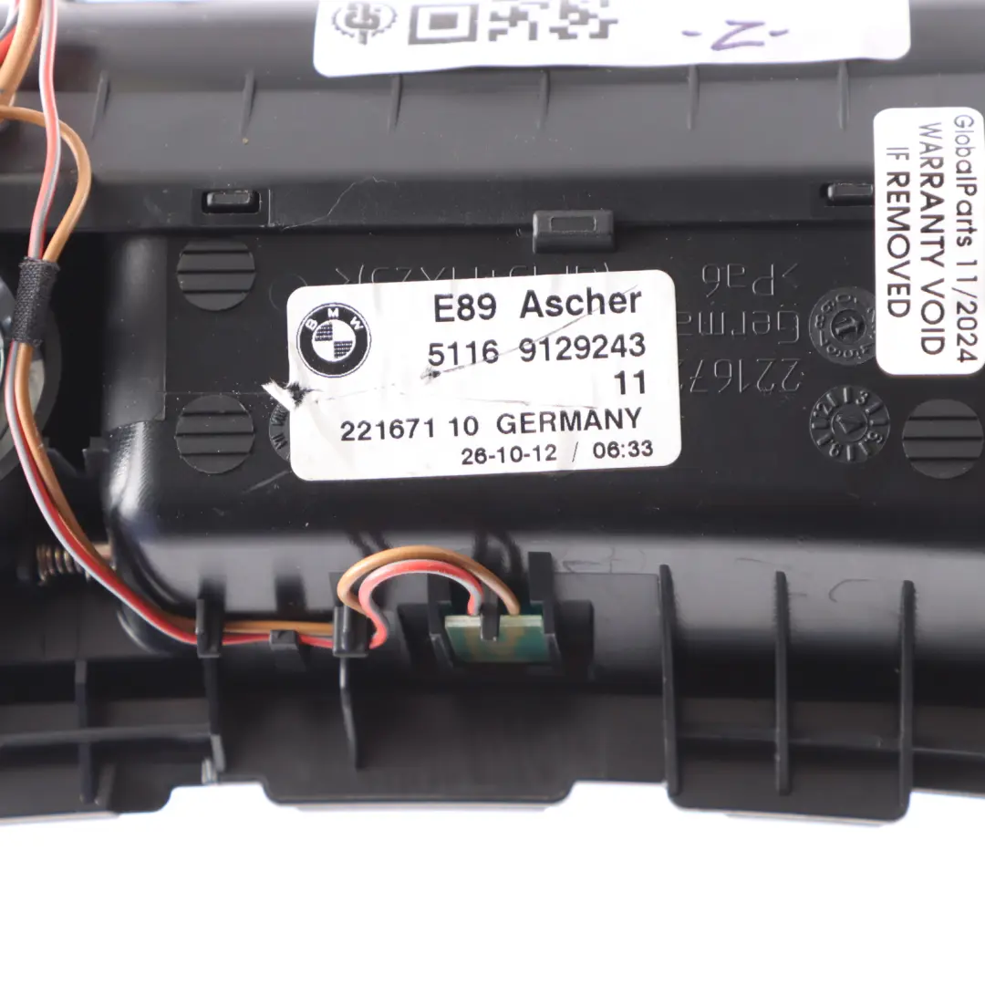 Mittelkonsole Aschenbecher Abdeckung Aschenbecher Silber für BMW Z4 E89 mit Teilenummer 9129243 BMW Z4 E89 Mittelkonsole Aschenbecher Abdeckung Aschenbecher Silber - SKU 9129243-3 - Teilenummer 9129243