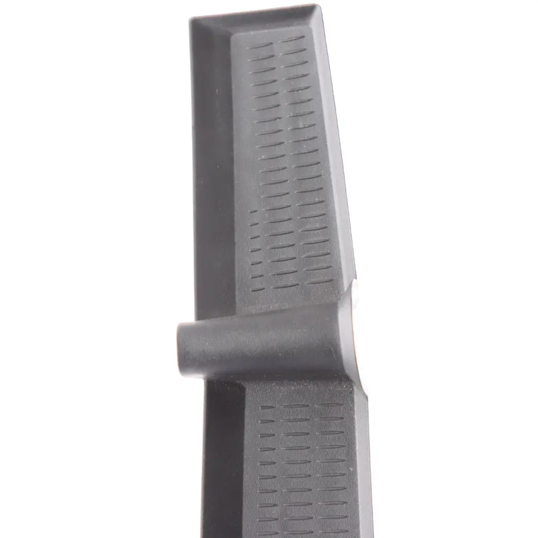 Front Left N/S Door Insert Floor Mat Cover Trim to BMW Z4 E89 with Part number 9167067 BMW Z4 E89 Front Left N/S Door Insert Floor Mat Cover Trim - SKU 9167067 - Part number 9167067