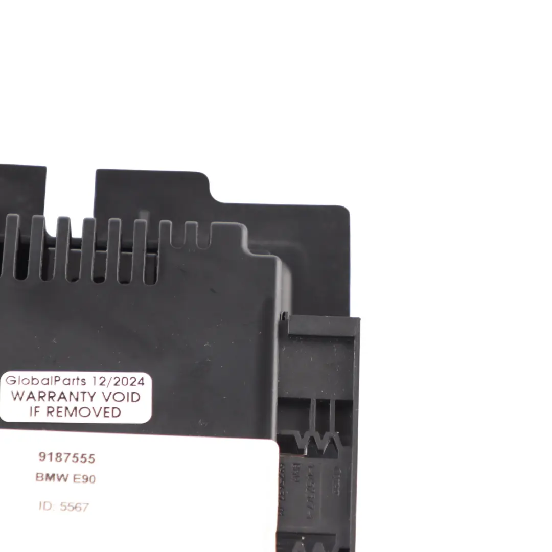Footwell Light Module Control Unit ECU FRMII PL2 to BMW E90 LCI with Part number 9187555 BMW E90 LCI Footwell Light Module Control Unit ECU FRMII PL2 - SKU 9187555 - Part number 9187555