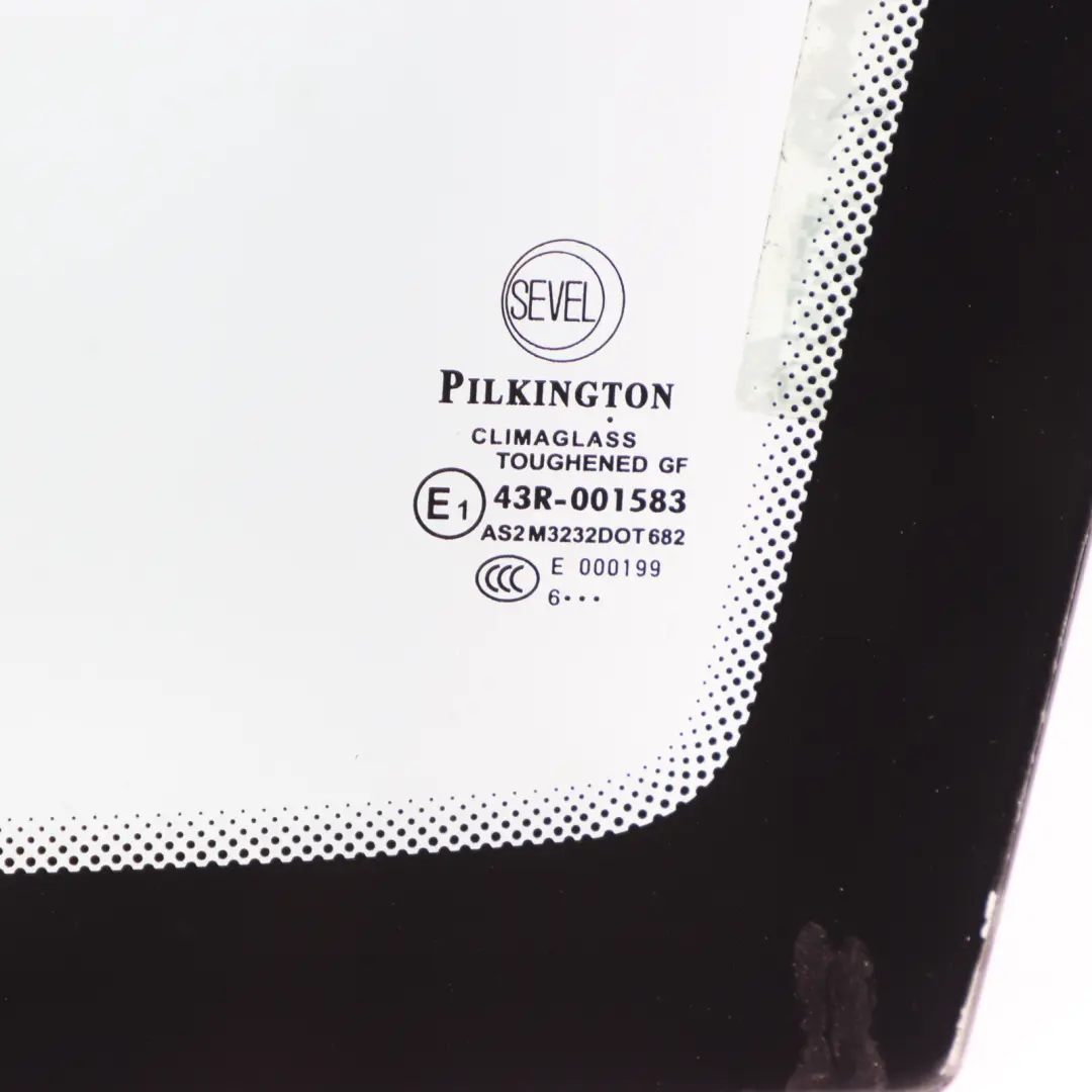 Citroen Relay Peugeot Boxer Fiat Ducato Front Left N/S Quarter Glass AS2 to with Part number 926550 Citroen Relay Peugeot Boxer Fiat Ducato Front Left N/S Quarter Glass AS2 - SKU 926550 - Part number 926550