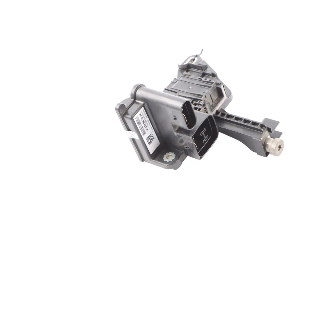 Base de encendido externa para distribución de energía B+ de BMW F22 para con número de pieza 9296151 Base de encendido externa para distribución de energía B+ de BMW F22 - SKU 9296151 - Número de pieza 9296151