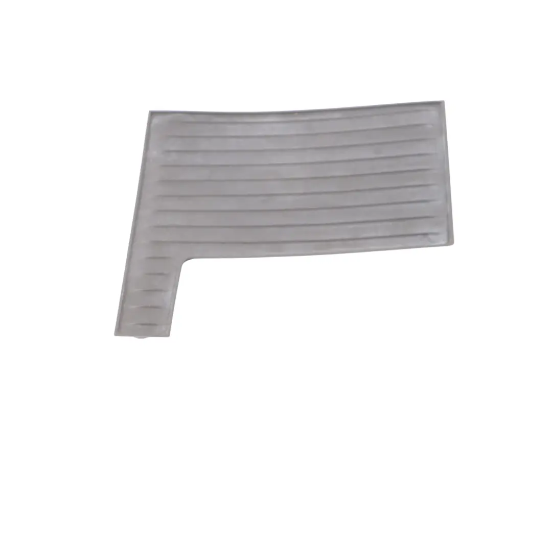 Front Einsatz Gepäckraum Mittelkonsole Matte Gummi für BMW F13 M6 mit Teilenummer 9383507 BMW F13 M6 Front Einsatz Gepäckraum Mittelkonsole Matte Gummi - SKU 9383507 - Teilenummer 9383507