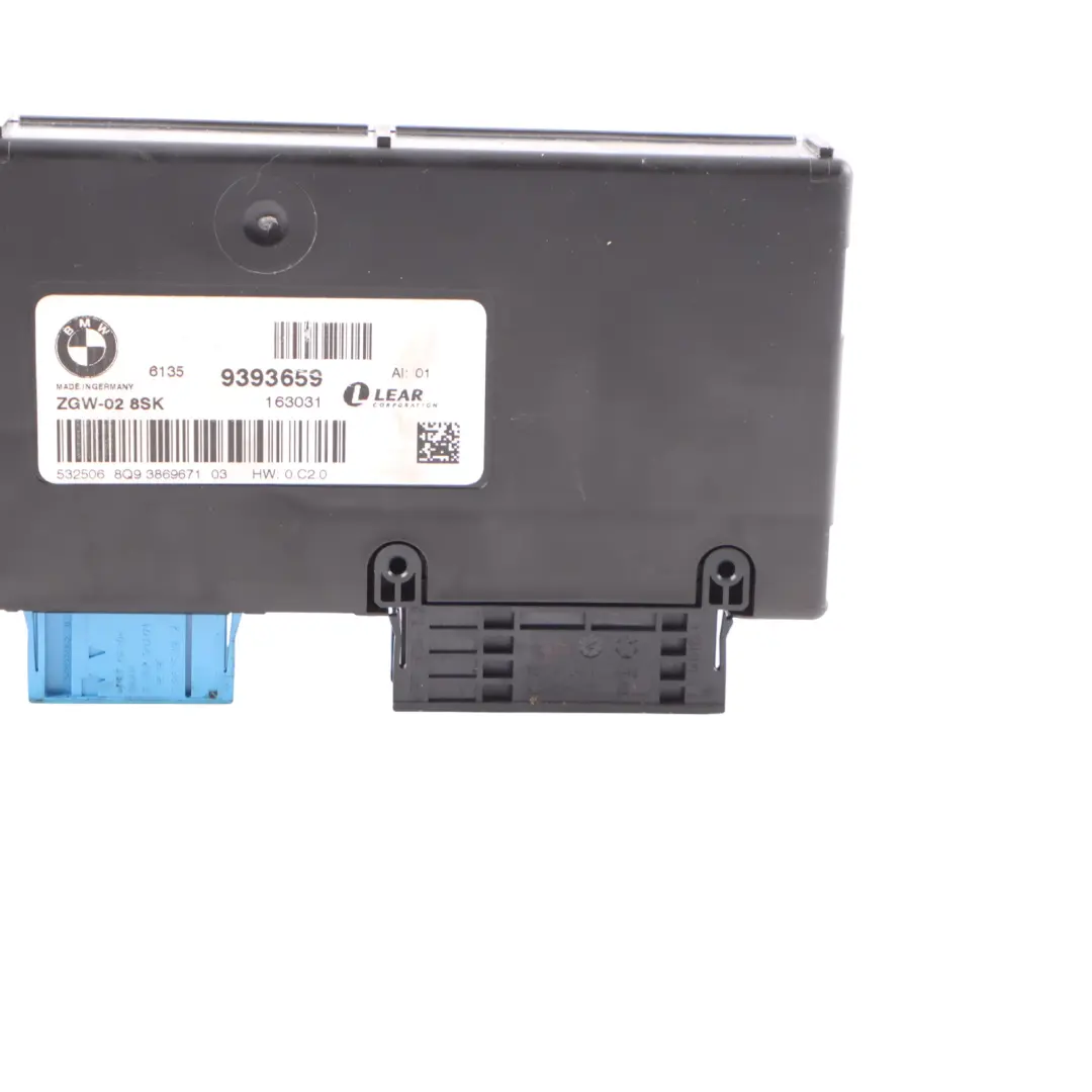 Central Gateway Control Lear Module Unit ECU to BMW F13 with Part number 9393659 BMW F13 Central Gateway Control Lear Module Unit ECU - SKU 9393659 - Part number 9393659