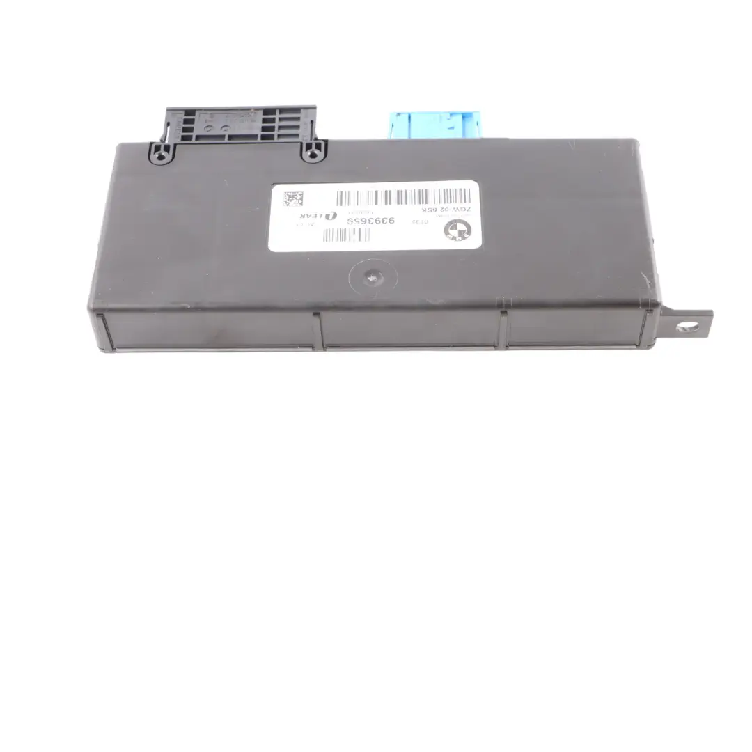 Central Gateway Control Lear Module Unit ECU to BMW F13 with Part number 9393659 BMW F13 Central Gateway Control Lear Module Unit ECU - SKU 9393659 - Part number 9393659