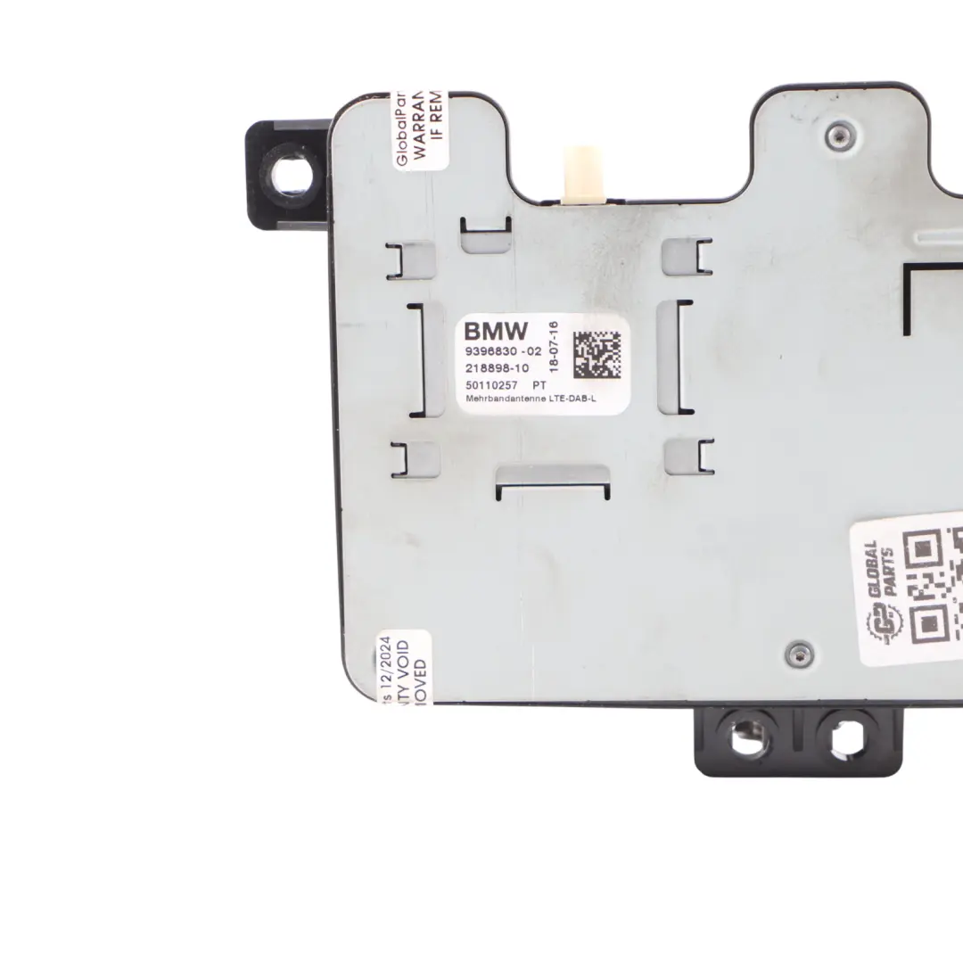 Modulo Antenna Antenna Multi Banda GPS TEL Sinistra per BMW F06 F12 F13 E63 con numero di parte 9396830 BMW F06 F12 F13 E63 Modulo Antenna Antenna Multi Banda GPS TEL Sinistra - SKU 9396830 - Numero di parte 9396830
