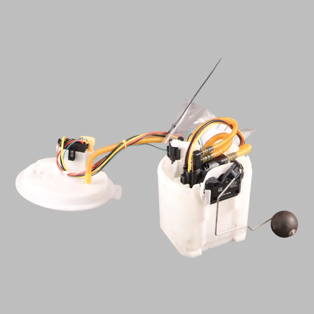 Pump BMW X3 M F97 X4 M F98 Delivery Sender Module Unit to Fuel Tank with Part number 9468628 Fuel Tank Pump BMW X3 M F97 X4 M F98 Delivery Sender Module Unit - SKU 9468628 - Part number 9468628