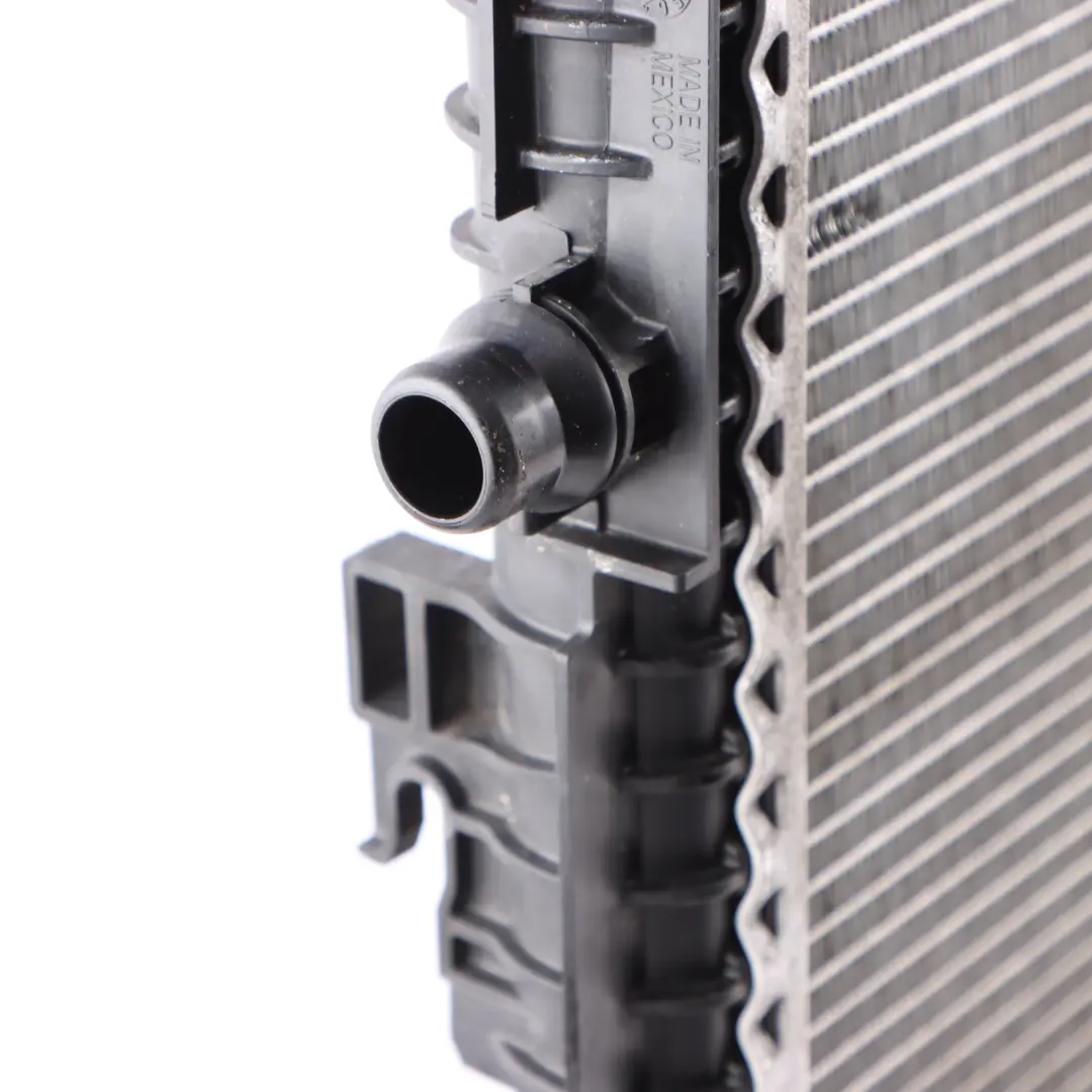 Radiator to BMW X4 F98 G02 X3 F97 G01 with Part number 9468695 BMW X4 F98 G02 X3 F97 G01 Radiator - SKU 9468695 - Part number 9468695