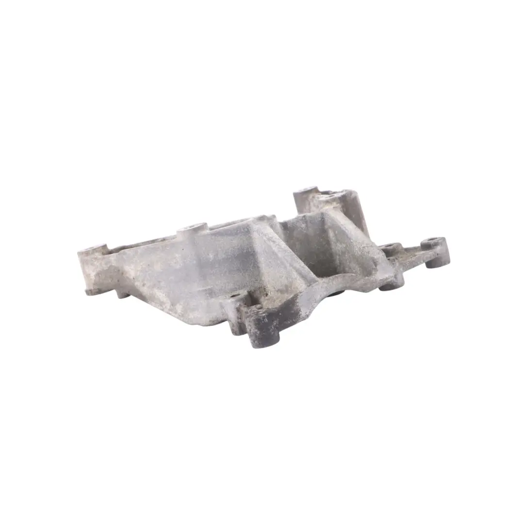 TC7 1.8L Zetec Servolenkungspumpe Halterung für Ford Transit Connect mit Teilenummer 97BB3K738CA Ford Transit Connect TC7 1.8L Zetec Servolenkungspumpe Halterung - SKU 97BB3K738CA - Teilenummer 97BB3K738CA