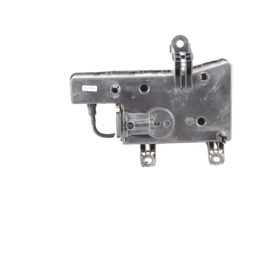 Citroen Relay Peugeot Boxer Fuel Ad Blue Additive Tank to with Part number 9806639880 Citroen Relay Peugeot Boxer Fuel Ad Blue Additive Tank - SKU 9806639880 - Part number 9806639880