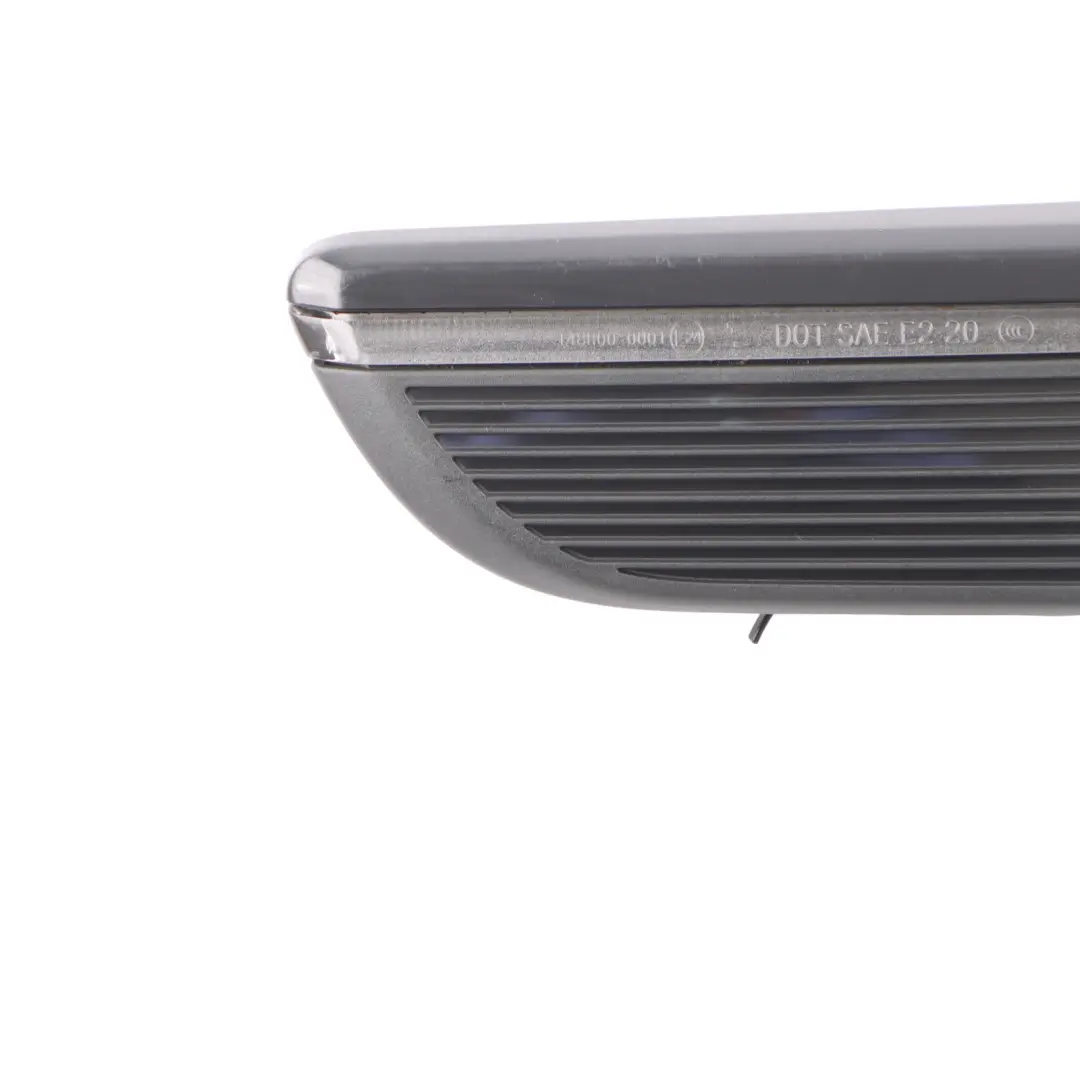 Ripetitore indicatore Mini F55 F56 F57 LCi Segnale direzione destro per con numero di parte 9879002 Ripetitore indicatore Mini F55 F56 F57 LCi Segnale direzione destro - SKU 9879002 - Numero di parte 9879002