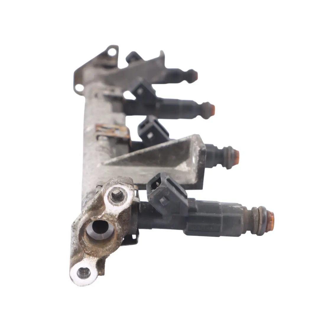 TC9 1.8L Duratec Zetec EYPC Fuel Injector Rail to Ford Transit Connect with Part number 988F9C995AA Ford Transit Connect TC9 1.8L Duratec Zetec EYPC Fuel Injector Rail - SKU 988F9C995AA - Part number 988F9C995AA