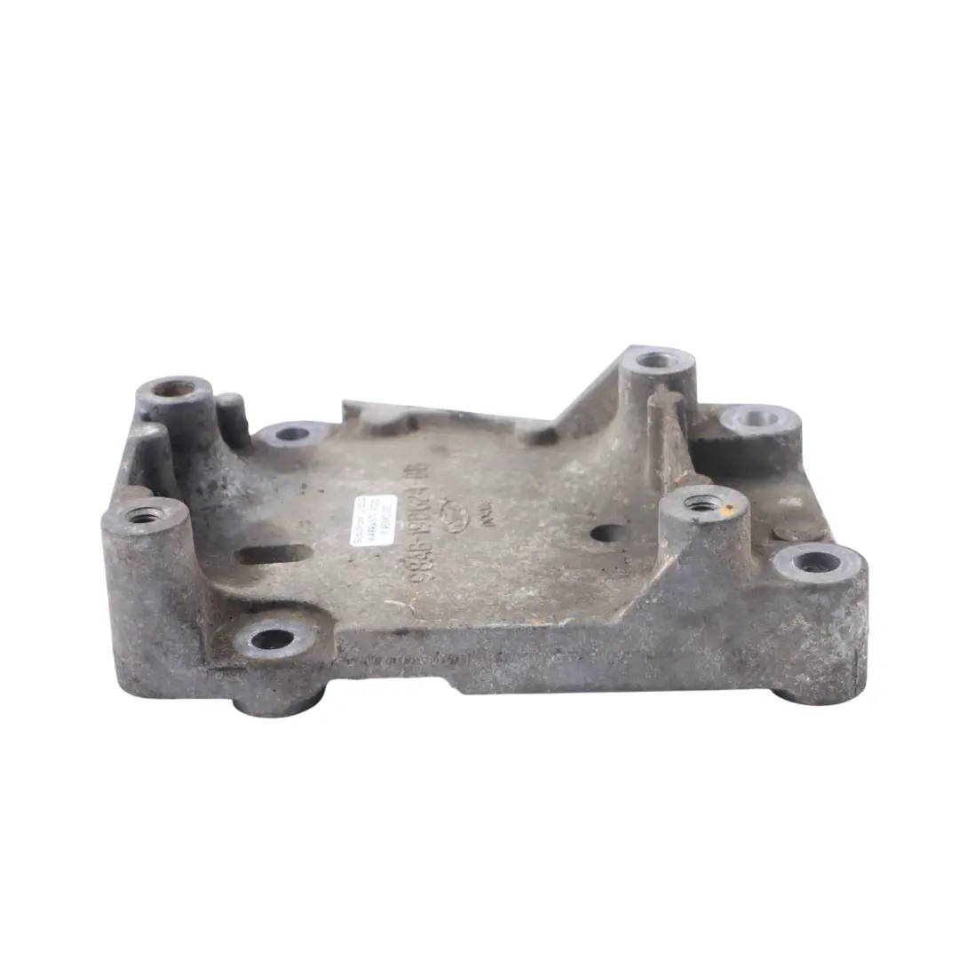 Supporto pompa aria condizionata benzina per Ford Transit Connect con numero di parte 98AB19D624BB Ford Transit Connect Supporto pompa aria condizionata benzina - SKU 98AB19D624BB - Numero di parte 98AB19D624BB