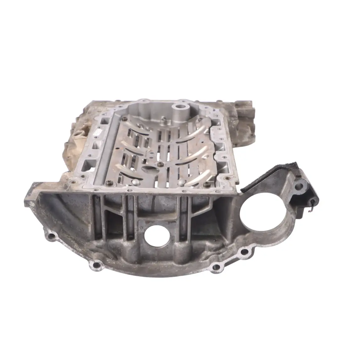 XF250 3.0 AJV6D TDV6 Diesel Upper Engine Oil Sump Pan to Jaguar with Part number 9X2Q6U004CB Jaguar XF250 3.0 AJV6D TDV6 Diesel Upper Engine Oil Sump Pan - SKU 9X2Q6U004CB - Part number 9X2Q6U004CB