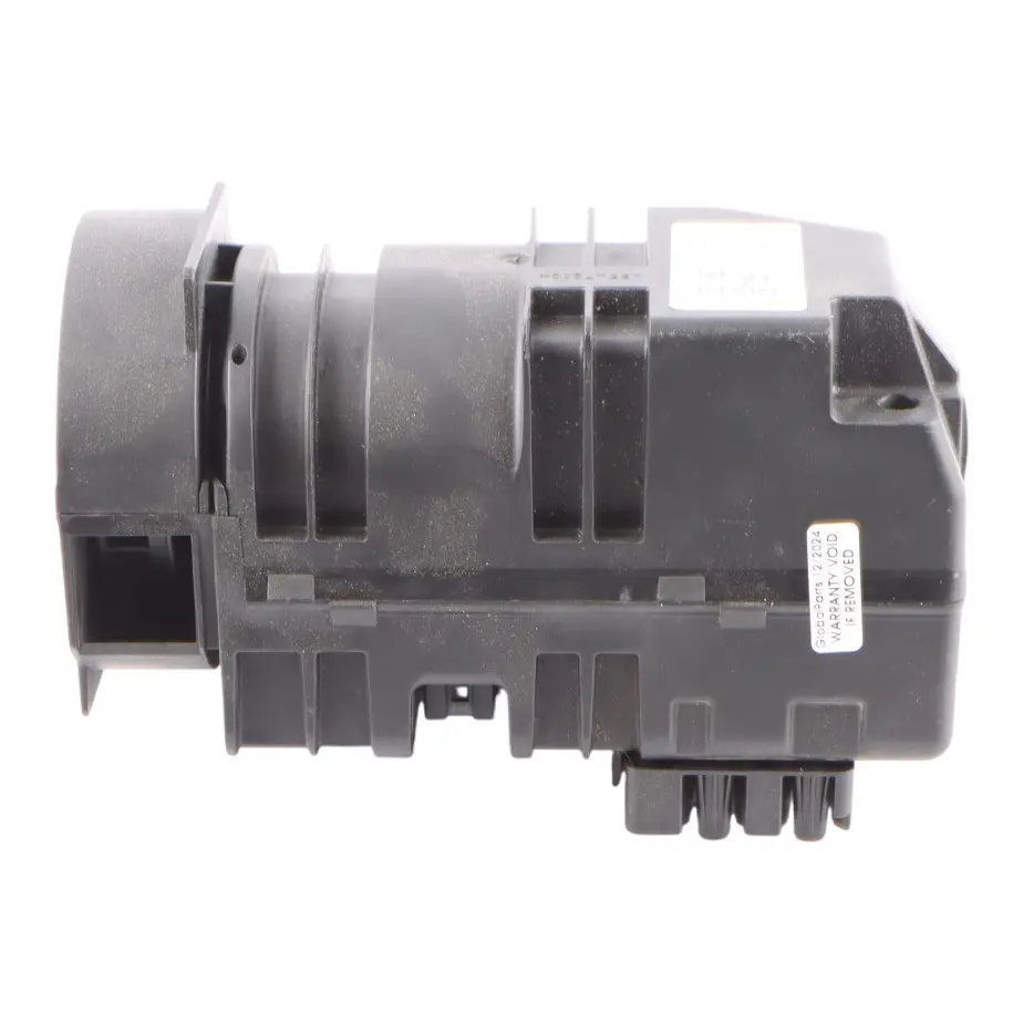 Vacuum Pump Control Unit to Mercedes W221 Dynamic Seat with Part number A0009004413 Mercedes W221 Dynamic Seat Vacuum Pump Control Unit - SKU A0009004413 - Part number A0009004413