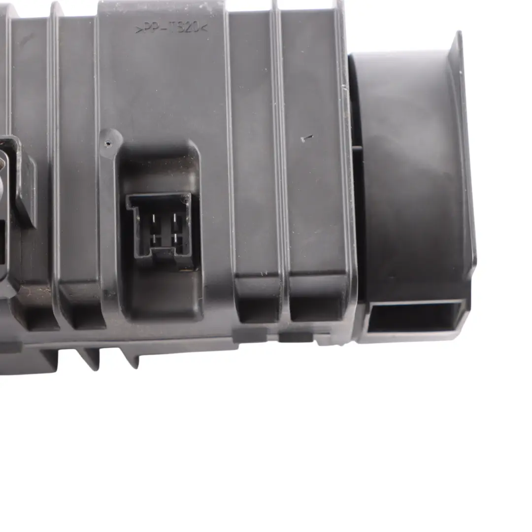 Vacuum Pump Control Unit to Mercedes W221 Dynamic Seat with Part number A0009004413 Mercedes W221 Dynamic Seat Vacuum Pump Control Unit - SKU A0009004413 - Part number A0009004413