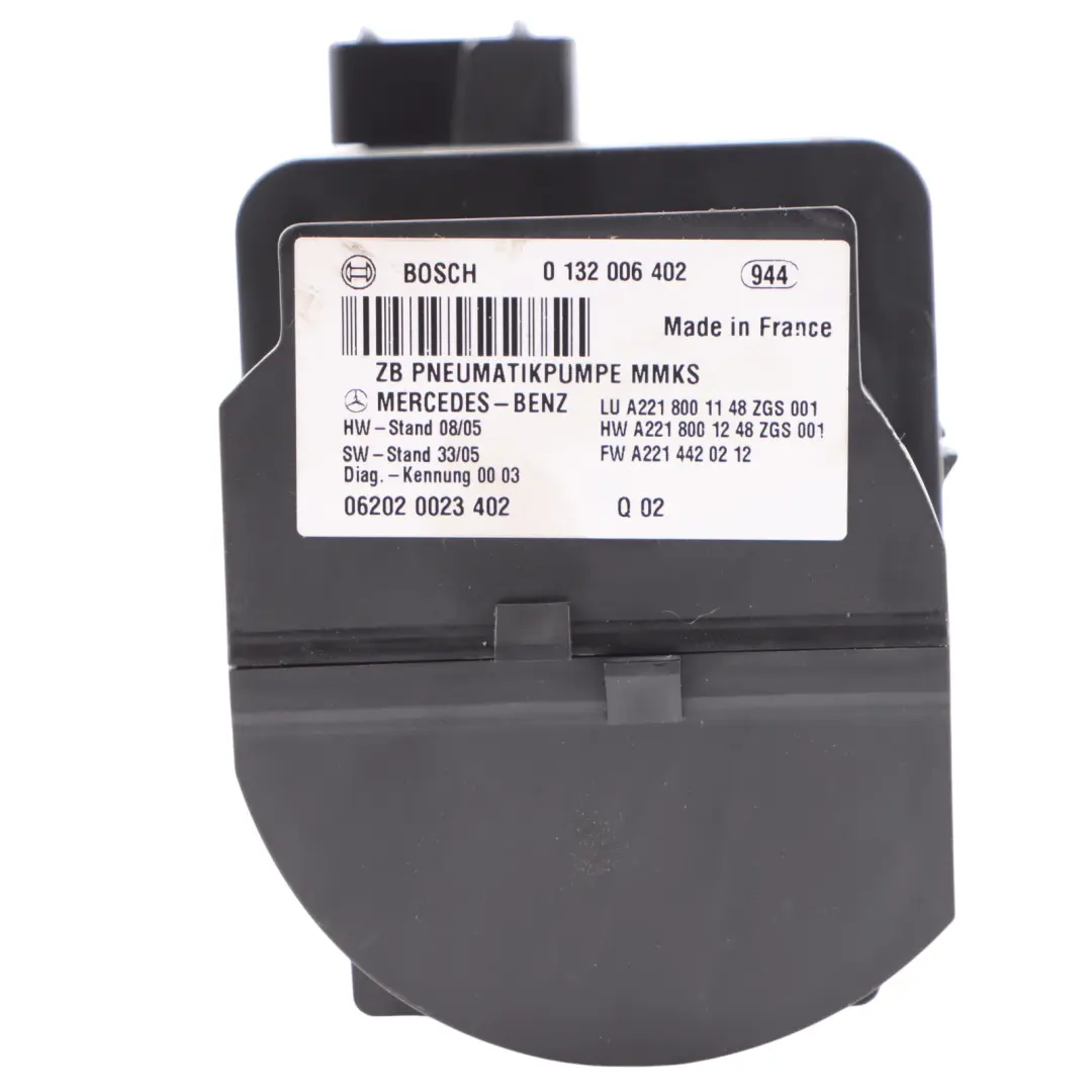 Vacuum Pump Control Unit to Mercedes W221 Dynamic Seat with Part number A0009004413 Mercedes W221 Dynamic Seat Vacuum Pump Control Unit - SKU A0009004413 - Part number A0009004413