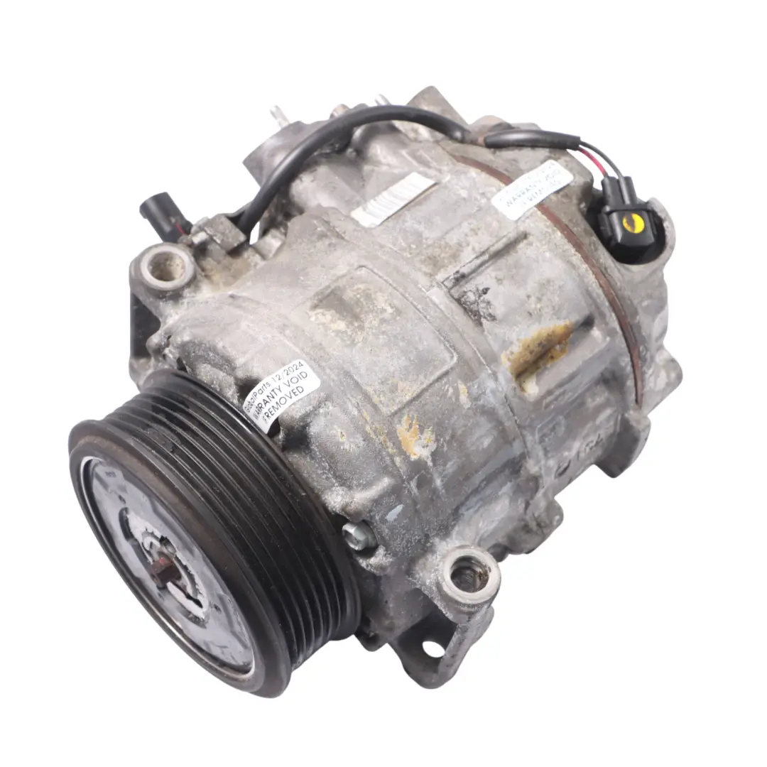 condizionata Mercedes W639 W906 OM642 A/C Pump per Compressore aria con numero di parte A0012303211 Compressore aria condizionata Mercedes W639 W906 OM642 A/C Pump - SKU A0012303211-1 - Numero di parte A0012303211