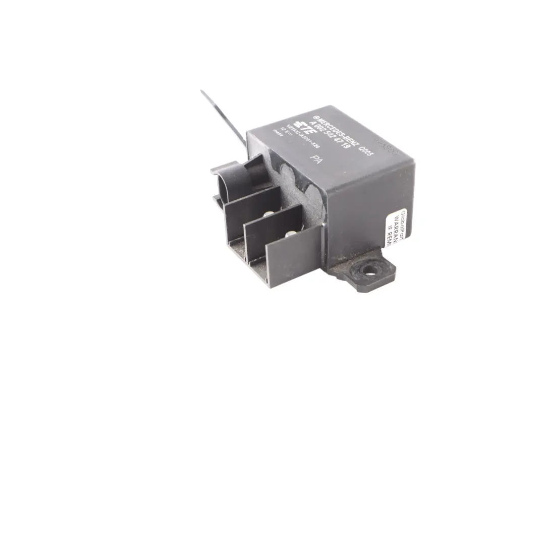 150A to Mercedes W211 Battery Relay 12V with Part number A0025424719 Mercedes W211 Battery Relay 12V 150A - SKU A0025424719 - Part number A0025424719