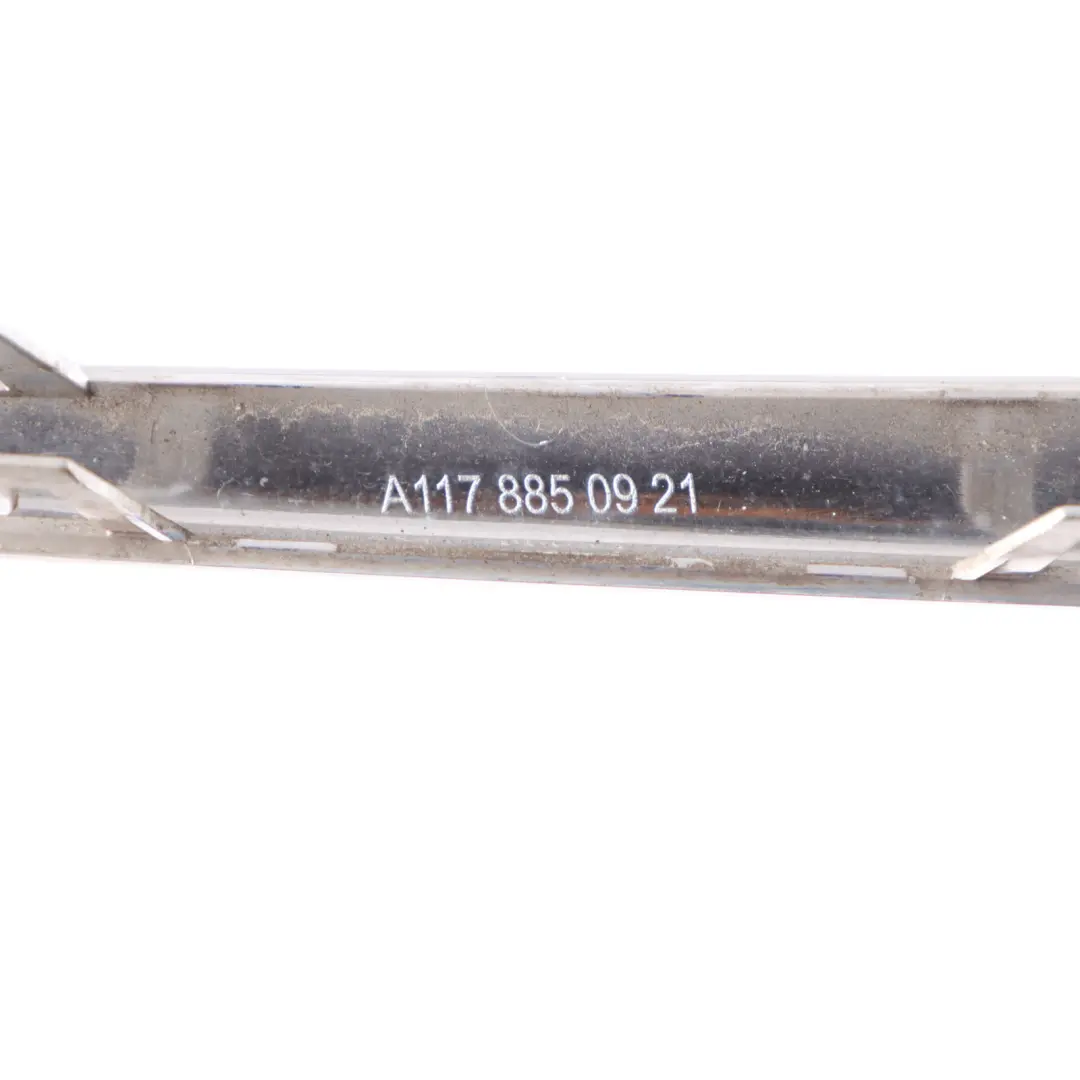Listwa Osłona Chłodnicy Chromowana Przód Lewo do Mercedes W176 o numerze A1178850921 Mercedes W176 Listwa Osłona Chłodnicy Chromowana Przód Lewo - SKU A1178850921 - Numer Części A1178850921