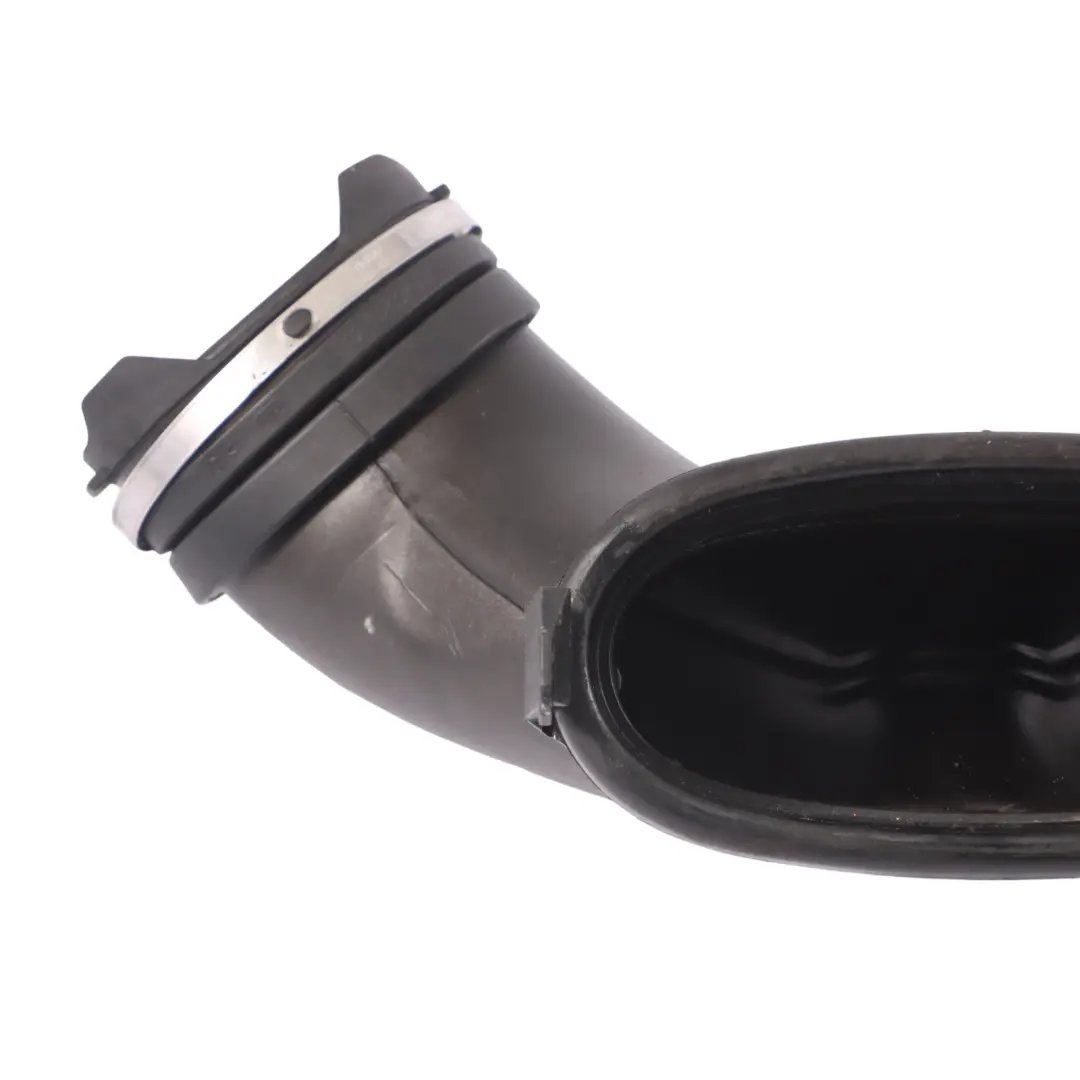 OM156 Rura ssąca powietrza do Mercedes W164 ML 63 AMG Benzyna o numerze A1560900229 Mercedes W164 ML 63 AMG Benzyna OM156 Rura ssąca powietrza - SKU A1560900229 - Numer Części A1560900229