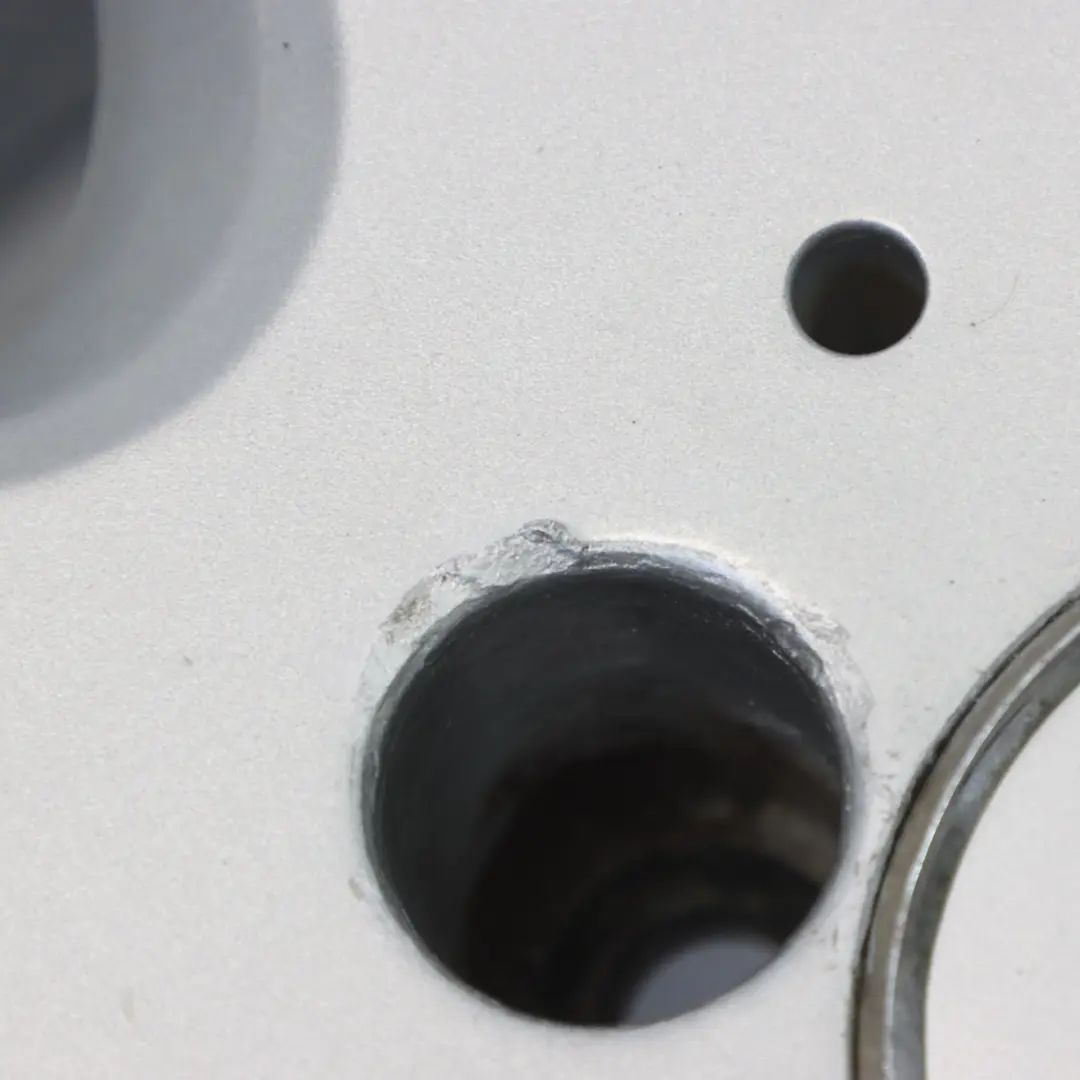 Argento Cerchio in lega 17" 8.5J ET52 per Mercedes ML W163 con numero di parte A1634010902 Mercedes ML W163 Argento Cerchio in lega 17" 8.5J ET52 - SKU A1634010902-1 - Numero di parte A1634010902