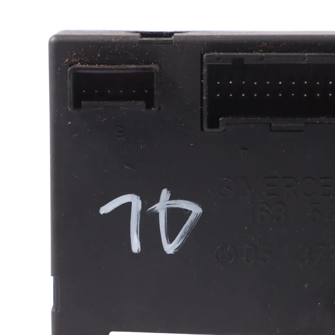 Mercedes ML W163 Module SAM Electronics Control Unit - SKU A1635457032 - Part number A1635457032