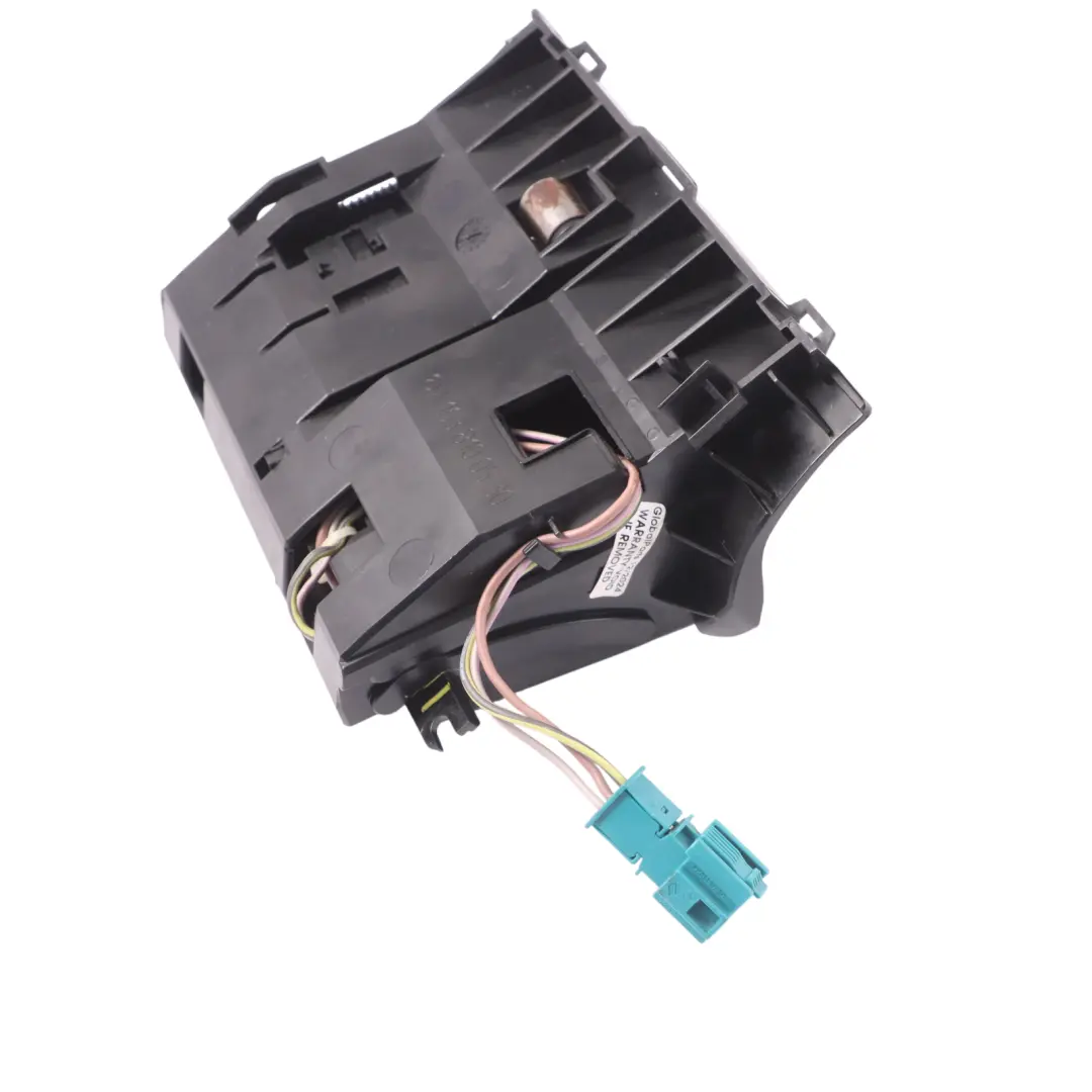 Mercedes ML W163 Enchufe para Encendedor Cenicero Consola Central Delantera - SKU A1638100530-2 - Número de pieza A1638100530