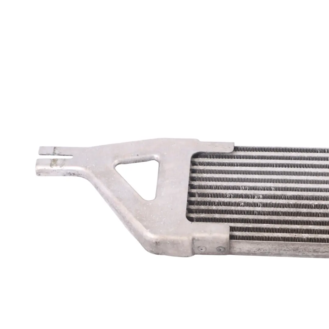 Trasmissione automatica Radiatore olio cambio per Mercedes V251 con numero di parte A1645002400 Mercedes V251 Trasmissione automatica Radiatore olio cambio - SKU A1645002400 - Numero di parte A1645002400