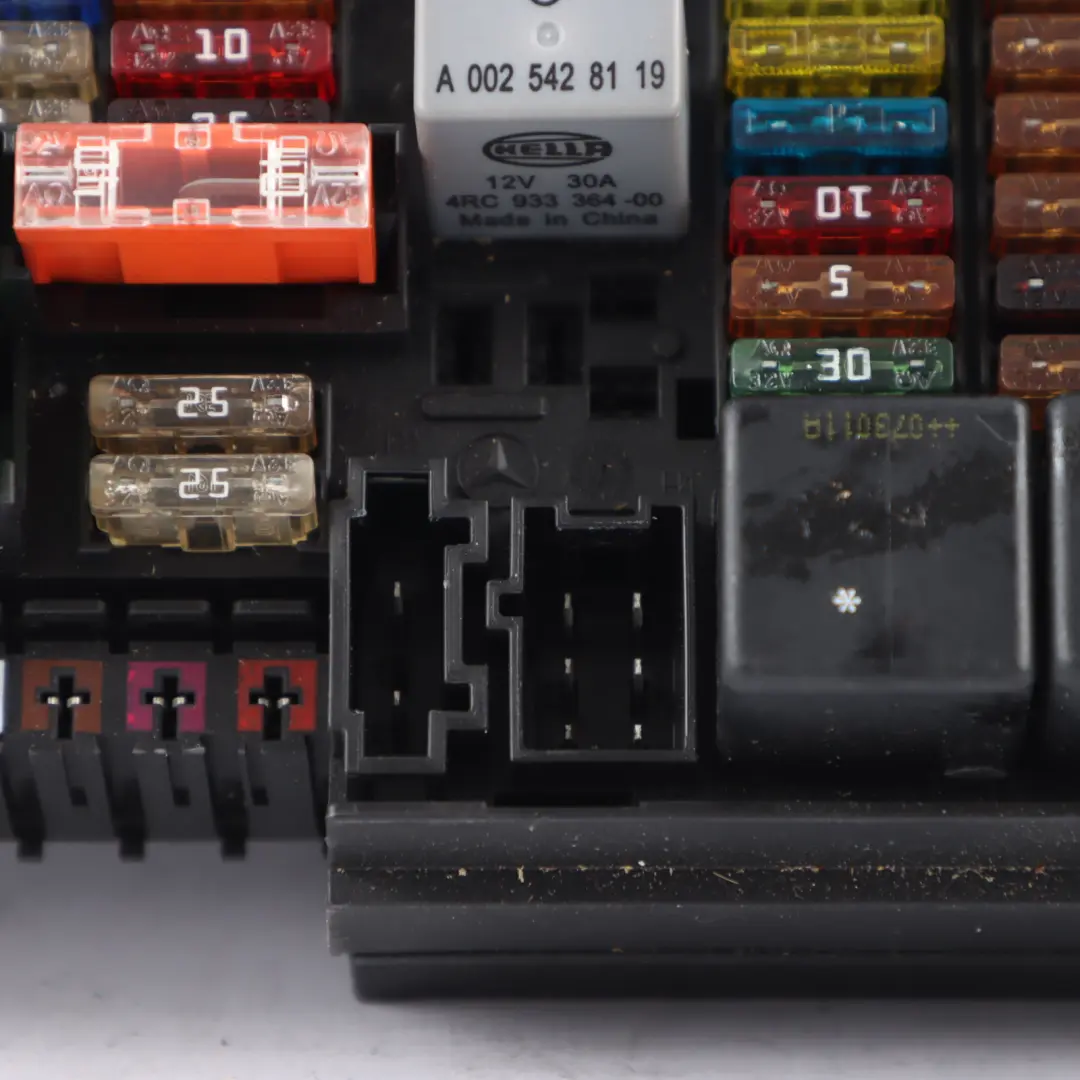 Fuse Relay Box Module SRB to Mercedes ML W164 Rear with Part number A1645403072 Mercedes ML W164 Rear Fuse Relay Box Module SRB - SKU A1645403072 - Part number A1645403072