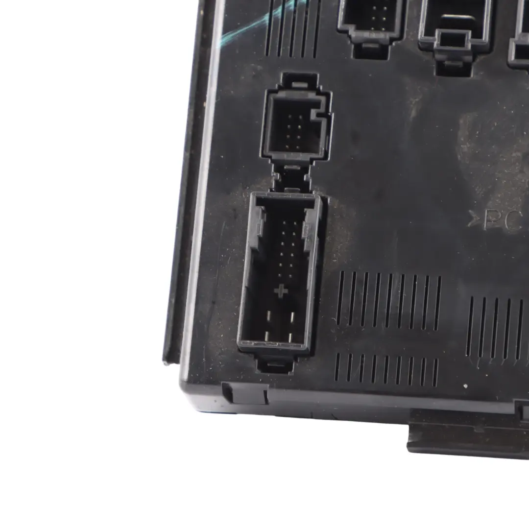 SAM Module Mercedes W164 W251 X164 Control Unit Fuse Relay Box Rear to with Part number A1645409962 SAM Module Mercedes W164 W251 X164 Control Unit Fuse Relay Box Rear - SKU A1645409962 - Part number A1645409962