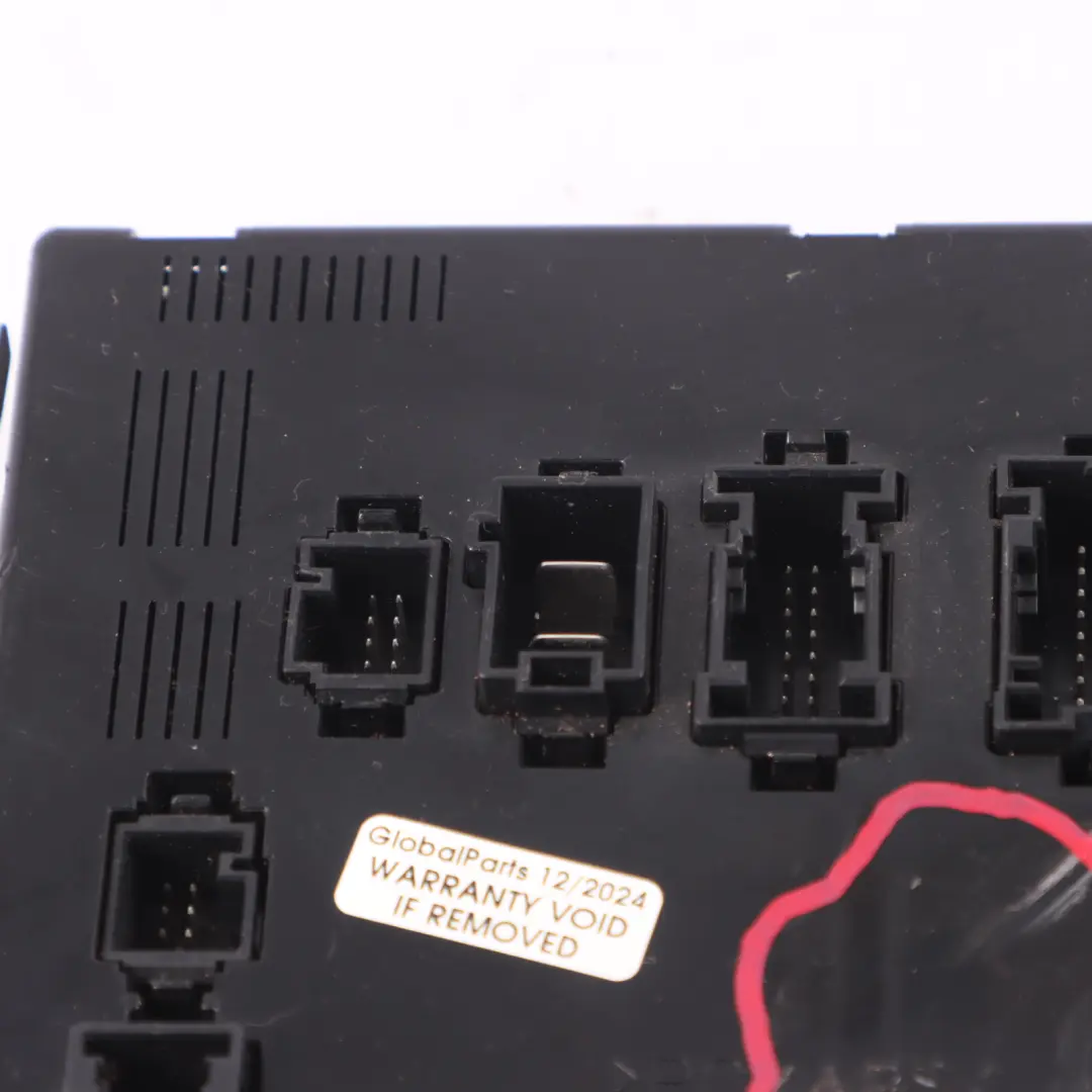 SAM Karosserie Steuerung Modul Hinten für Mercedes V251 mit Teilenummer A1649007000 Mercedes V251 SAM Karosserie Steuerung Modul Hinten - SKU A1649007000 - Teilenummer A1649007000