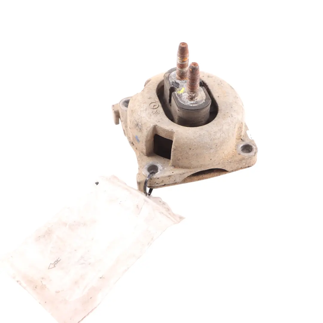 Mercedes W166 OM651 Soporte Trasero Caja Cambios Montaje Cojinete - SKU A1662401118 - Número de pieza A1662401118