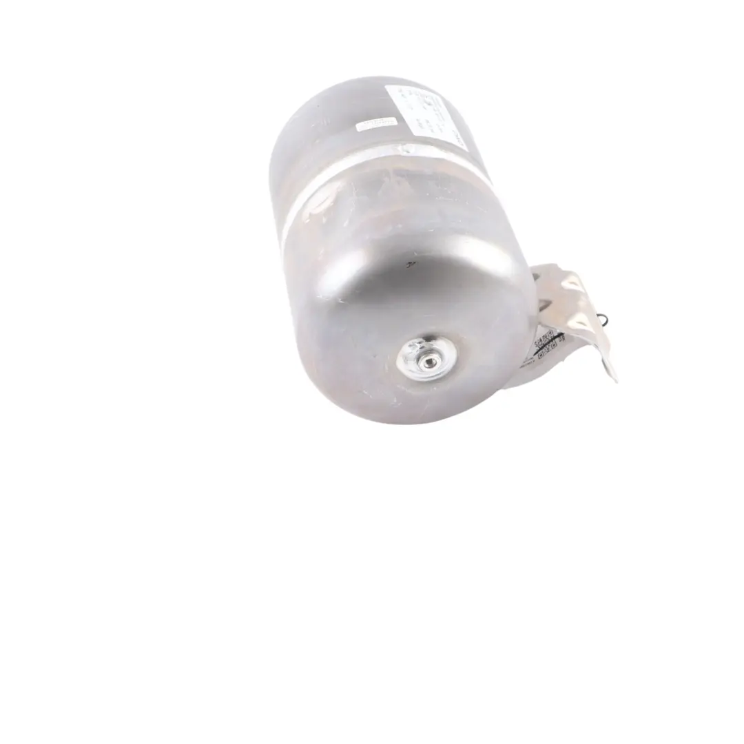 Suspension Pressure Reservoir Tank to Mercedes W166 C292 Air with Part number A1663200015 Mercedes W166 C292 Air Suspension Pressure Reservoir Tank - SKU A1663200015 - Part number A1663200015