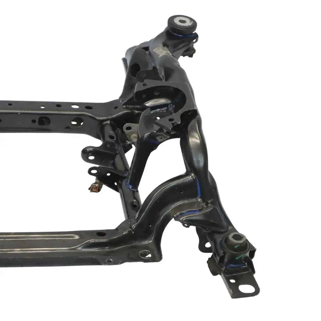 Soporte del bastidor auxiliar Soporte delantero para Mercedes ML W166 con número de pieza A1663302200 Mercedes ML W166 Soporte del bastidor auxiliar Soporte delantero - SKU A1663302200 - Número de pieza A1663302200