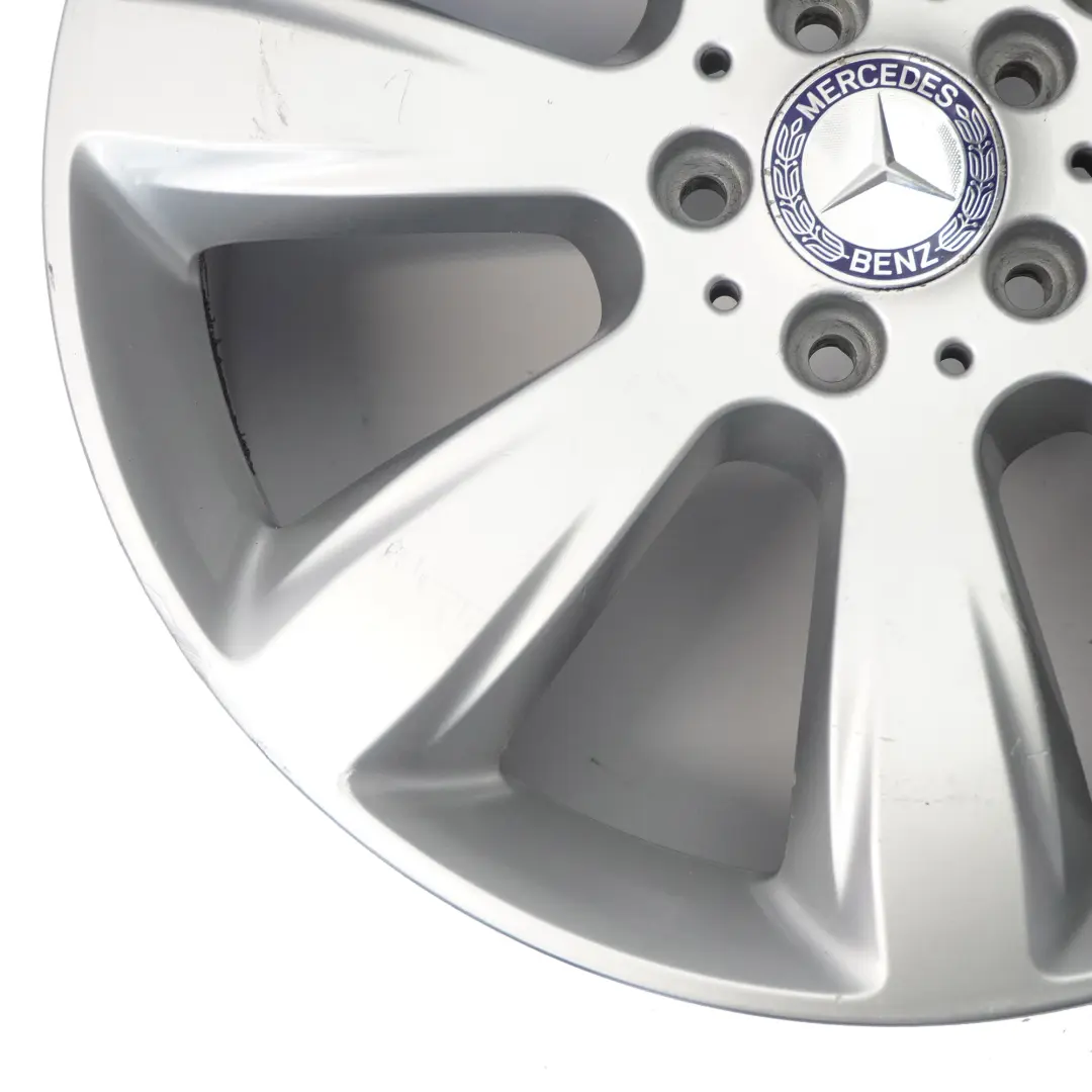 Cerchio in lega argento 19" 8.5J ET:59 7 razze per Mercedes ML W166 con numero di parte A1664010802 Mercedes ML W166 Cerchio in lega argento 19" 8.5J ET:59 7 razze - SKU A1664010802-1 - Numero di parte A1664010802