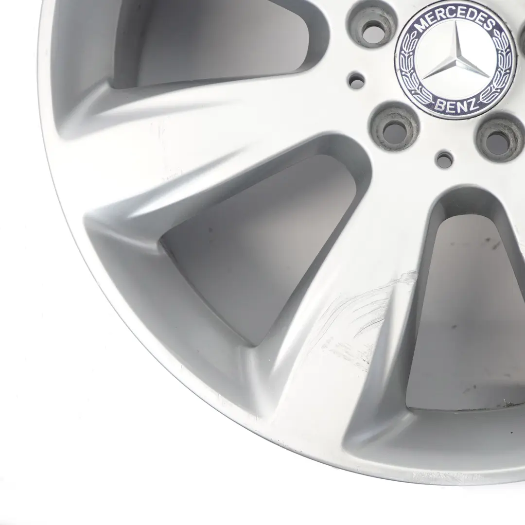 Srebrna Felga Aluminiowa 19" 8.5J ET:59 do Mercedes ML W166 o numerze A1664010802 Mercedes ML W166 Srebrna Felga Aluminiowa 19" 8.5J ET:59 - SKU A1664010802-2 - Numer Części A1664010802