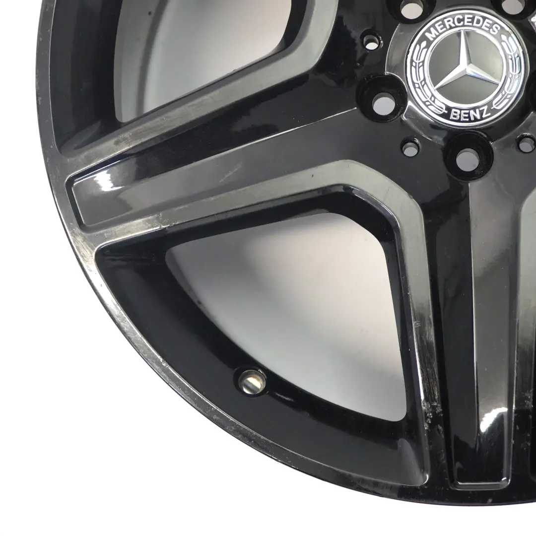 Cerchio in lega nero 20" 5 razze 9J ET:57 per Mercedes ML W166 AMG con numero di parte A1664012002 Mercedes ML W166 AMG Cerchio in lega nero 20" 5 razze 9J ET:57 - SKU A1664012002-4 - Numero di parte A1664012002